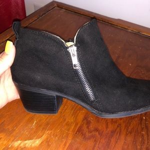 American Eagle Booties